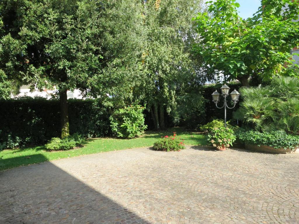 Villa Laura Cisterna di Latina Exterior photo